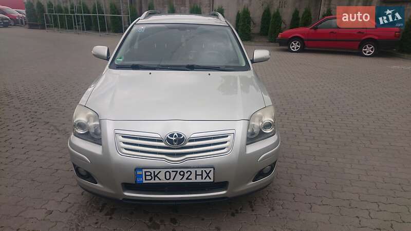 Toyota Avensis 2006