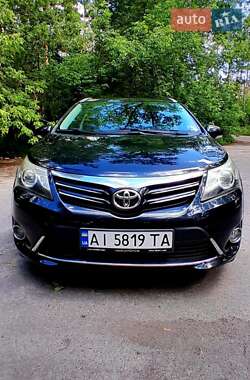 Универсал Toyota Avensis 2012 в Киеве