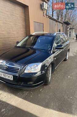 Универсал Toyota Avensis 2006 в Киеве
