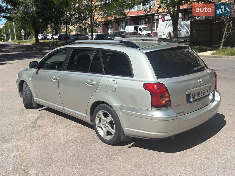 Универсал Toyota Avensis 2004 в Житомире