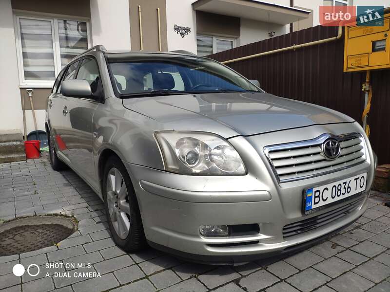 Toyota Avensis 2005