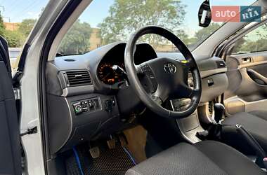 Седан Toyota Avensis 2008 в 