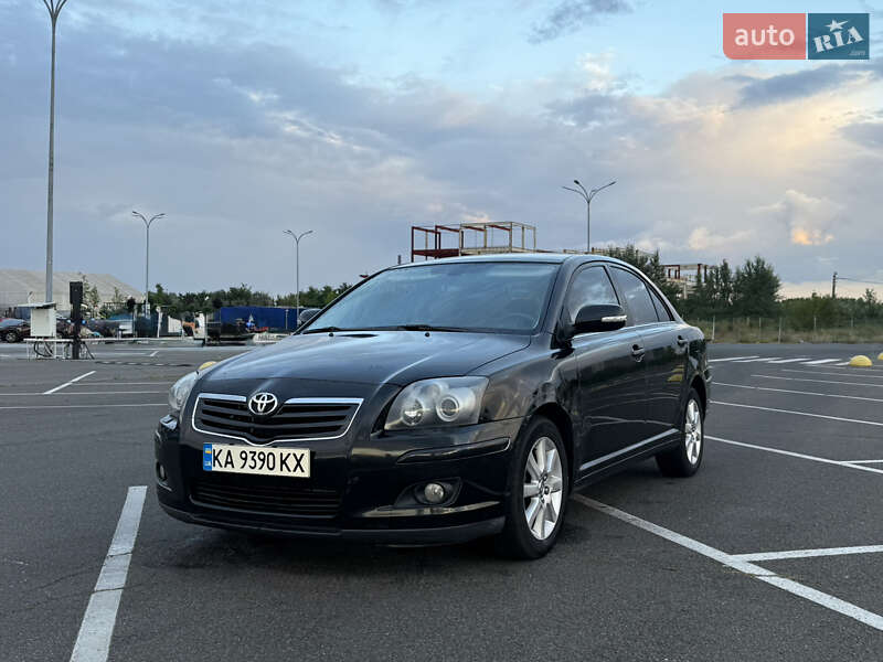Toyota Avensis 2008