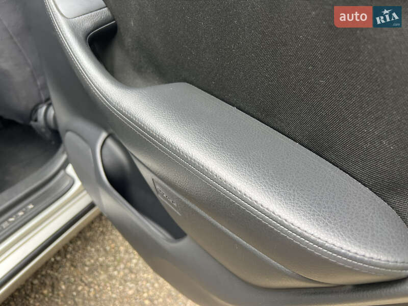 Седан Toyota Avensis 2008 в Трускавце