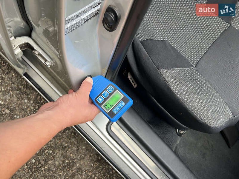 Седан Toyota Avensis 2008 в Трускавце