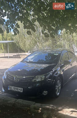Седан Toyota Avensis 2012 в Первомайске
