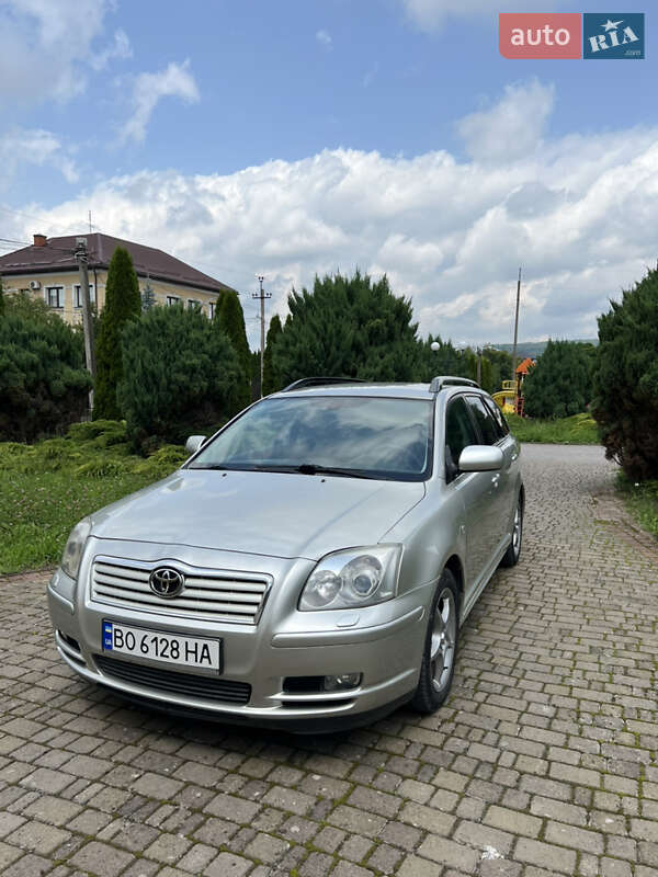 Toyota Avensis 2003