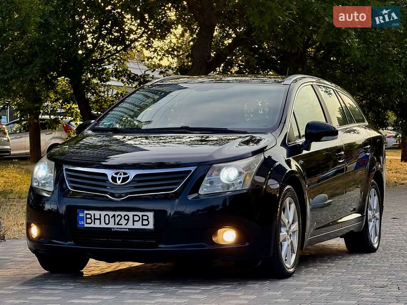 Универсал Toyota Avensis 2009 в Одессе
