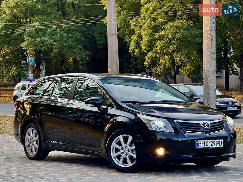 Универсал Toyota Avensis 2009 в Одессе