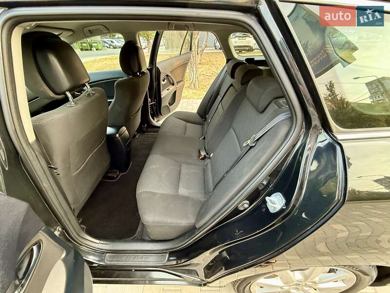 Универсал Toyota Avensis 2009 в Одессе