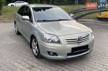 Седан Toyota Avensis 2008 в Києві