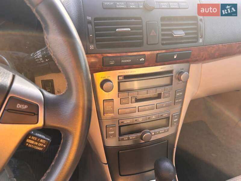 Седан Toyota Avensis 2003 в Овидиополе фото 54 Седан Toyota Avensis 2003 в Овидиополе