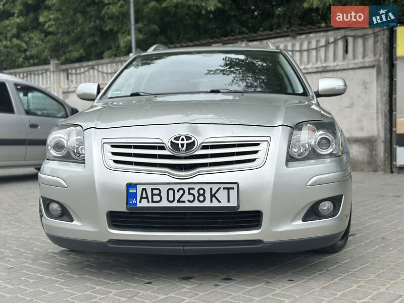 Универсал Toyota Avensis 2006 в Виннице
