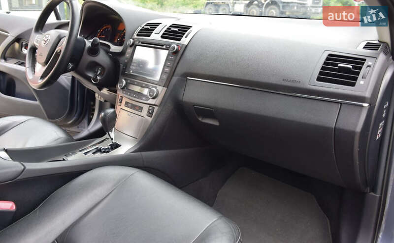 Седан Toyota Avensis 2011 в Николаеве фото 5 Седан Toyota Avensis 2011 в Николаеве