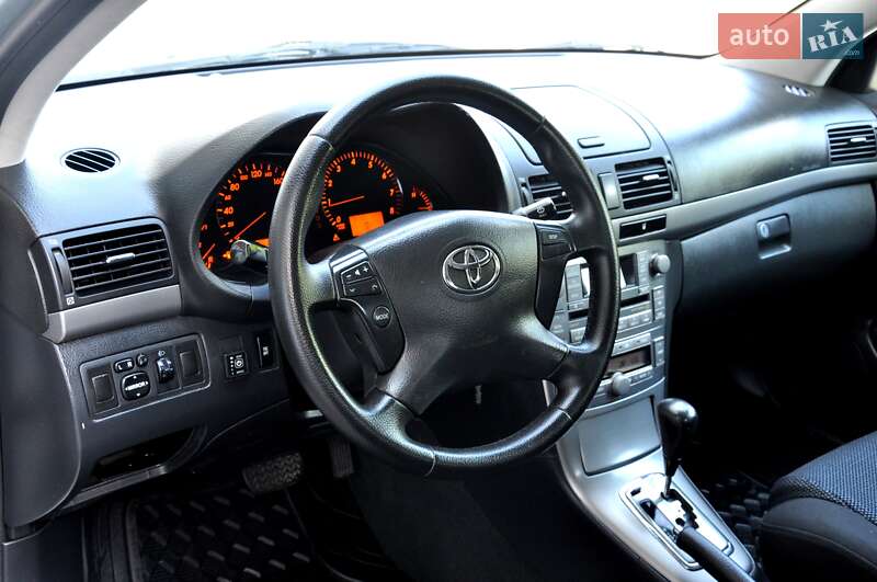 Седан Toyota Avensis 2007 в Львове фото 16 Седан Toyota Avensis 2007 в Львове