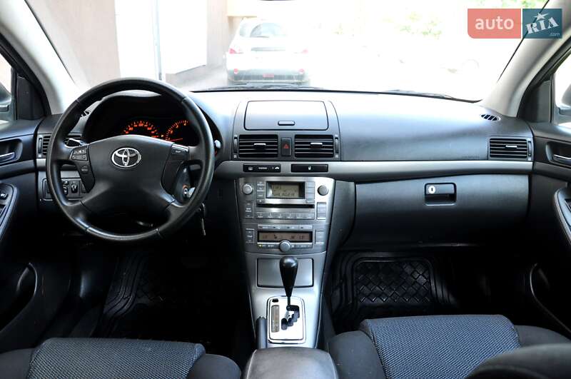 Седан Toyota Avensis 2007 в Львове фото 23 Седан Toyota Avensis 2007 в Львове