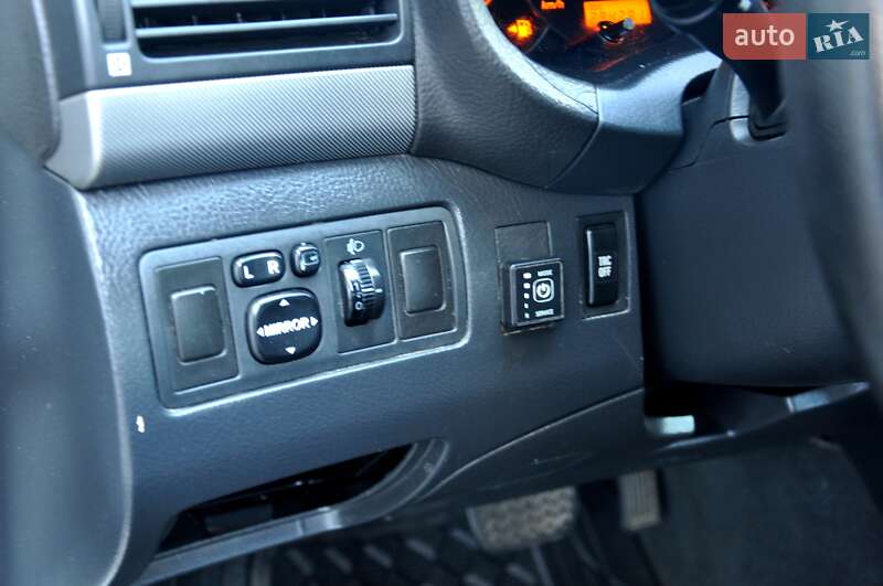 Седан Toyota Avensis 2007 в Львове фото 25 Седан Toyota Avensis 2007 в Львове