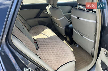 Универсал Toyota Avensis 2009 в 