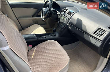 Универсал Toyota Avensis 2009 в 