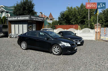 Седан Toyota Avensis 2008 в Хмельницькому