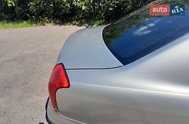 Седан Toyota Avensis 2003 в  фото 8 Седан Toyota Avensis 2003 в