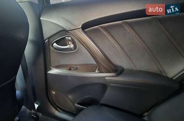 Универсал Toyota Avensis 2016 в 