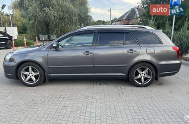Універсал Toyota Avensis 2007 в Полтаві