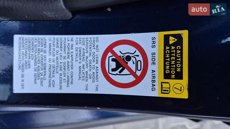 Универсал Toyota Avensis 2003 в Одессе