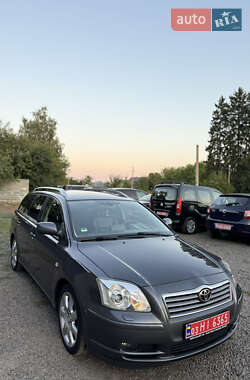 Універсал Toyota Avensis 2005 в Луцьку