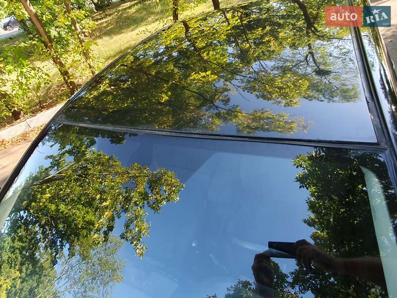 Седан Toyota Avensis 2004 в Черкассах