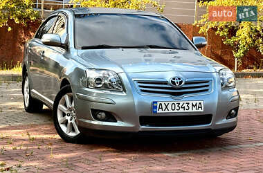 Седан Toyota Avensis 2008 в Харкові