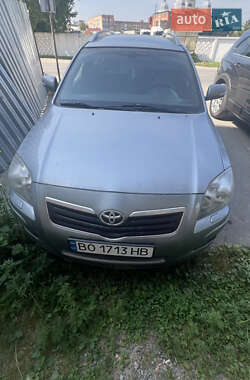Универсал Toyota Avensis 2007 в Волочиске