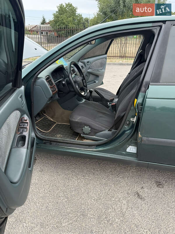 Седан Toyota Avensis 1998 в Днепре фото 8 Седан Toyota Avensis 1998 в Днепре