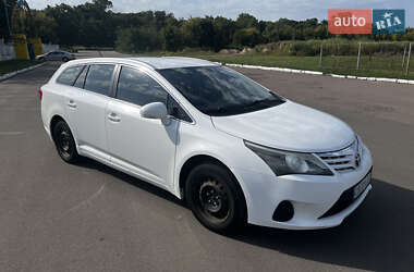 Універсал Toyota Avensis 2012 в Прилуках