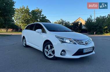Універсал Toyota Avensis 2014 в Умані