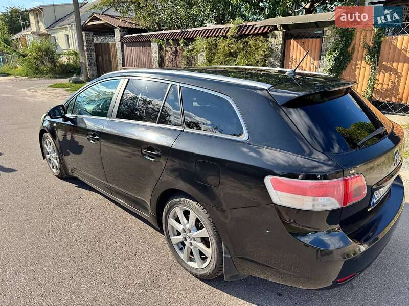 Универсал Toyota Avensis 2009 в Житомире