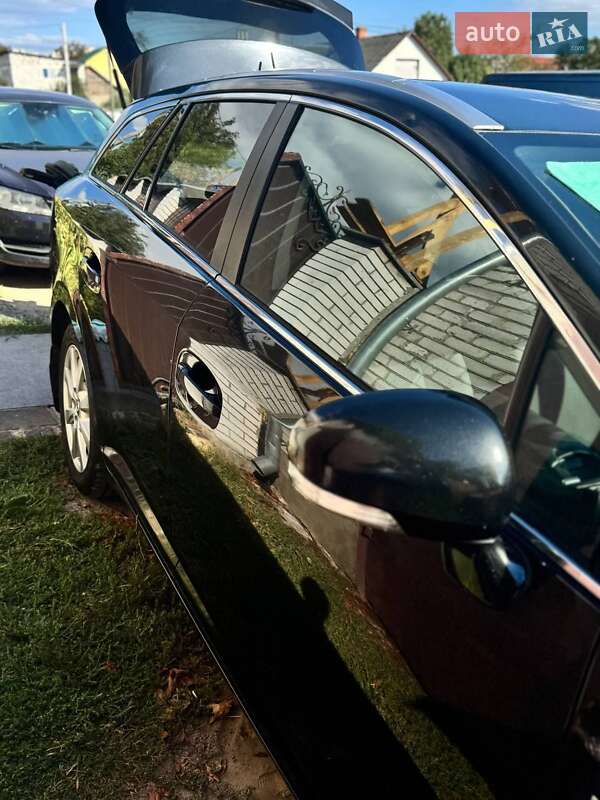 Универсал Toyota Avensis 2009 в Житомире