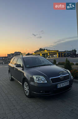 Универсал Toyota Avensis 2005 в Черновцах