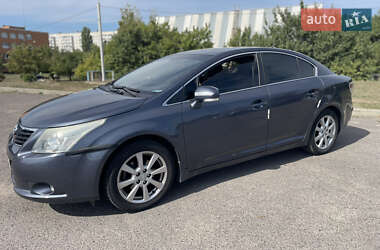 Седан Toyota Avensis 2011 в Черкасах