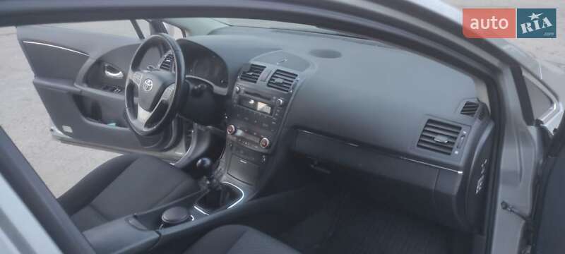 Универсал Toyota Avensis 2008 в Виннице