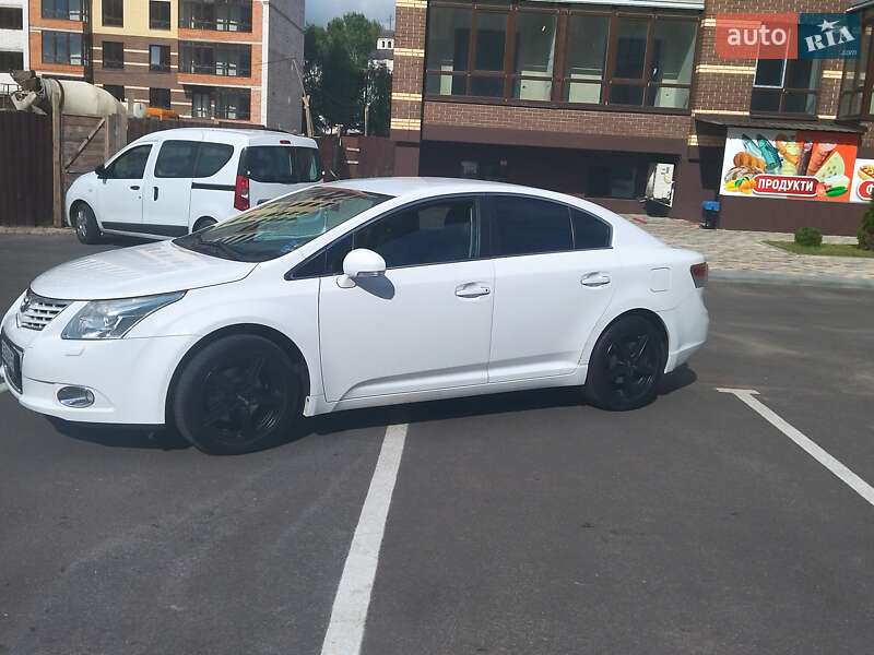 Седан Toyota Avensis 2008 в Чернигове фото 8 Седан Toyota Avensis 2008 в Чернигове