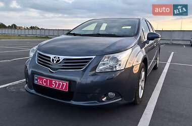 Універсал Toyota Avensis 2010 в Вінниці