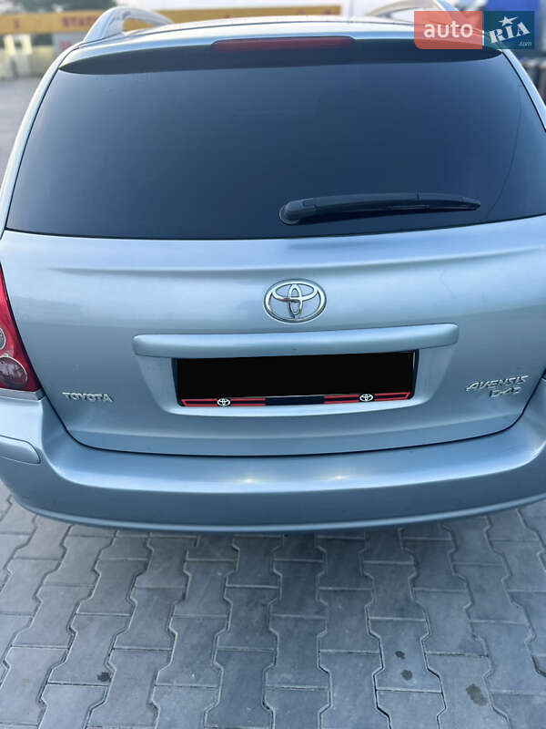 Универсал Toyota Avensis 2008 в Луцке