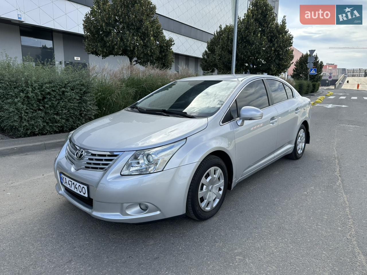2010 Toyota Avensis - мініатюра 17