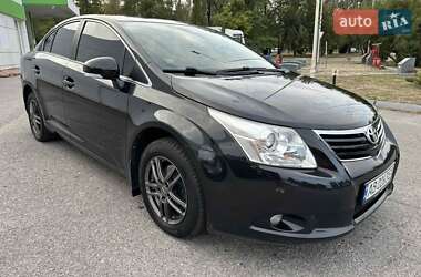 Седан Toyota Avensis 2010 в Кропивницькому