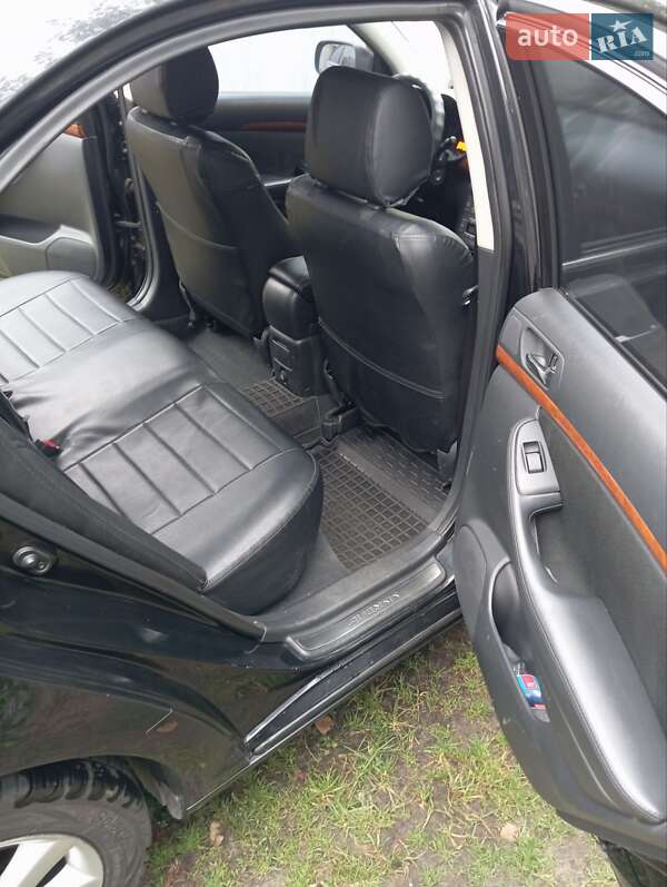 Седан Toyota Avensis 2007 в Вышгороде