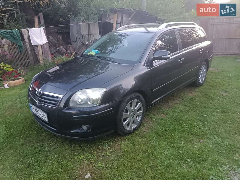 Універсал Toyota Avensis 2008 в Києві