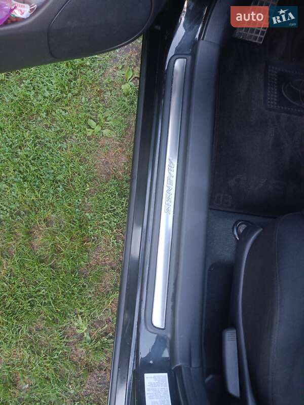 Універсал Toyota Avensis 2008 в Києві