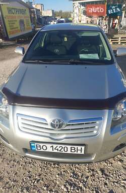 Седан Toyota Avensis 2007 в Тернополе