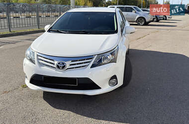 Седан Toyota Avensis 2012 в Харькове